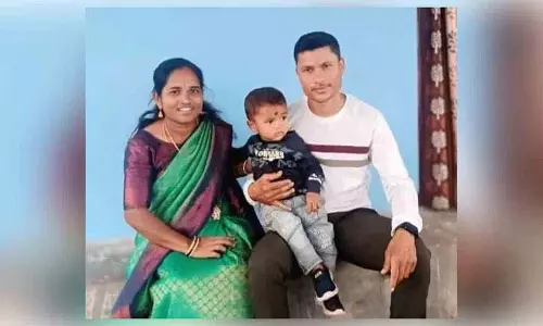 बच्चे को जन्म देने के कुछ ही मिनटों बाद मां की मौत, बच्चा भी कुछ ही मिनटों में मर गया