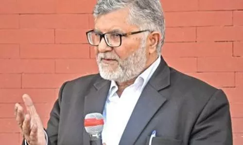 J&K: डीजीपी ने वकील मियां कयूम की संपत्ति कुर्क करने का आदेश दिया J&K: डीजीपी ने वकील मियां कयूम की संपत्ति कुर्क करने का आदेश दिया