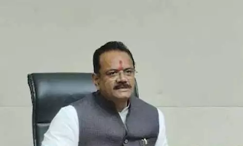 गुजरात कैबिनेट ने किसान हितैषी राहत पैकेजों के लिए सीएम भूपेंद्र पटेल को दी बधाई गुजरात कैबिनेट ने किसान हितैषी राहत पैकेजों के लिए सीएम भूपेंद्र पटेल को दी बधाई