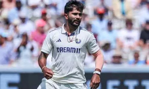 नितीश कुमार रेड्डी भारतीय टेस्ट टीम से रिलीज, ध्रुव जुरेल कोलकाता टेस्ट में बतौर बल्लेबाज खेलेंगे नितीश कुमार रेड्डी भारतीय टेस्ट टीम से रिलीज, ध्रुव जुरेल कोलकाता टेस्ट में बतौर बल्लेबाज खेलेंगे