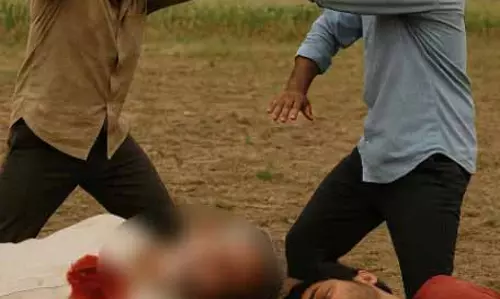 4 बीघा जमीन पर भाइयों में खूनखराबा, पिता और भांजे की मौत
