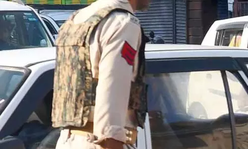 जम्मू-कश्मीर: डोडा पुलिस ने आतंकवादियों के सहयोगियों के खिलाफ चलाया अभियान जम्मू-कश्मीर: डोडा पुलिस ने आतंकवादियों के सहयोगियों के खिलाफ चलाया अभियान