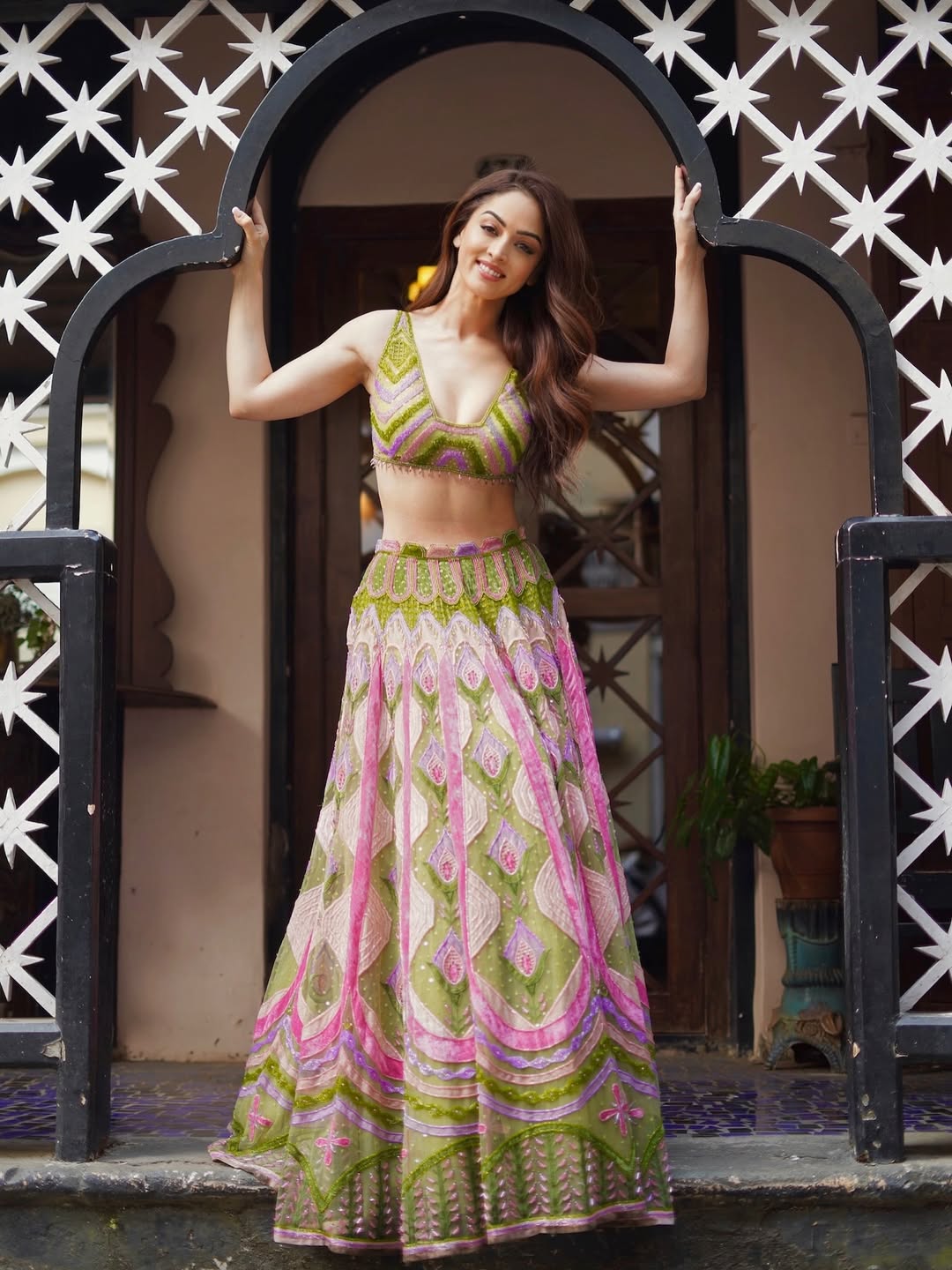 संदीपा धर का सिजलिंग लुक