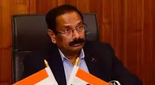 Andhra प्रदेश के मुख्य सचिव ने राष्ट्रपति, उपराष्ट्रपति और प्रधानमंत्री के दौरे की व्यवस्थाओं की समीक्षा की Andhra प्रदेश के मुख्य सचिव ने राष्ट्रपति, उपराष्ट्रपति और प्रधानमंत्री के दौरे की व्यवस्थाओं की समीक्षा की