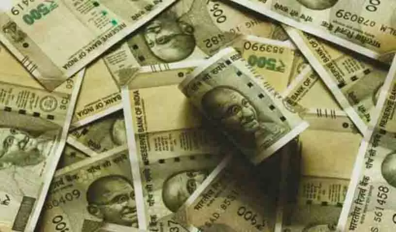 मेहदीपटनम पुलिस ने नकली नोटों के रैकेट में आठ लोगों को गिरफ्तार किया मेहदीपटनम पुलिस ने नकली नोटों के रैकेट में आठ लोगों को गिरफ्तार किया