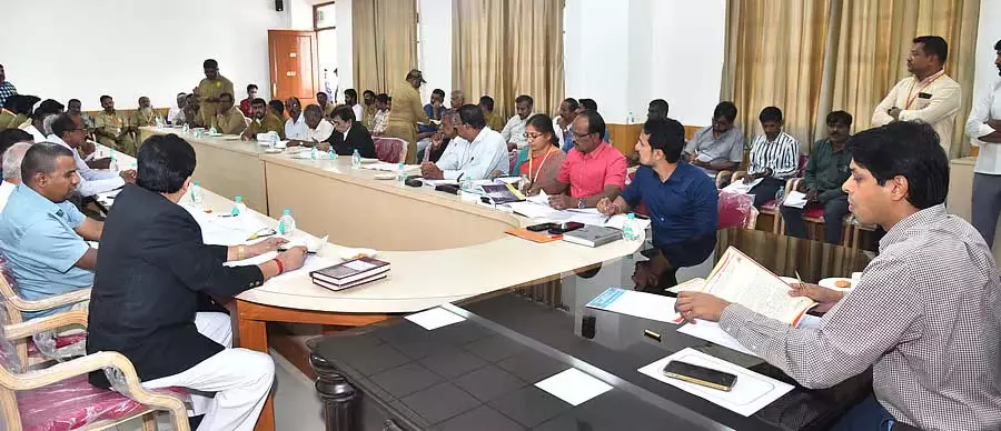 Karnataka : जनवरी से ऑटोरिक्शा का किराया बढ़ेगा Karnataka : जनवरी से ऑटोरिक्शा का किराया बढ़ेगा