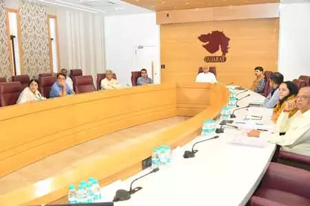 सड़क मार्गों की गुणवत्ता से समझौता बर्दाश्त नहीं किया जाएगा: सीएम भूपेंद्र पटेल सड़क मार्गों की गुणवत्ता से समझौता बर्दाश्त नहीं किया जाएगा: सीएम भूपेंद्र पटेल
