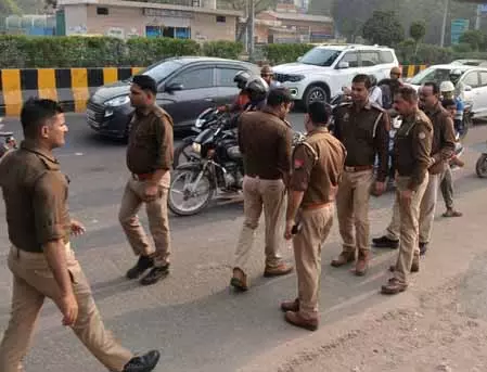 नाले में मिले संदिग्ध अवशेष, पुलिस जांच में जुटी नाले में मिले संदिग्ध अवशेष, पुलिस जांच में जुटी