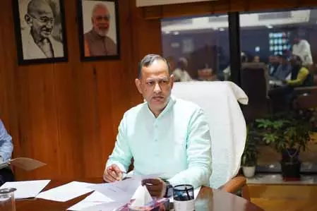 दिल्ली सरकार अंत्योदय का संकल्प साकार कर रही : मंत्री रविंद्र इंद्राज दिल्ली सरकार अंत्योदय का संकल्प साकार कर रही : मंत्री रविंद्र इंद्राज
