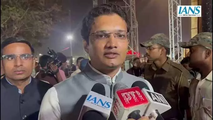कटक बालीयात्रा 2025 का भव्य समापन, श्रेया घोषाल के प्रस्तुति से मनाया गया अंतिम संध्या कटक बालीयात्रा 2025 का भव्य समापन, श्रेया घोषाल के प्रस्तुति से मनाया गया अंतिम संध्या