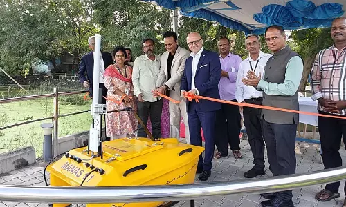गहरे समुद्र में अन्वेषण: मानवरहित स्वायत्त वाहन की शुरुआत
