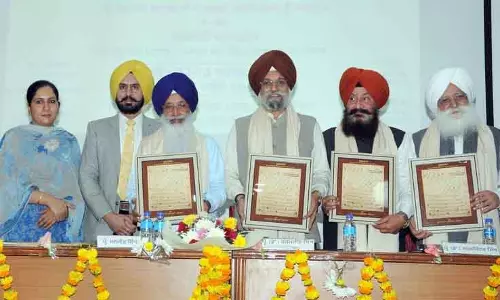 Amritsar GNDU नौवें सिख गुरु पर साहित्य का संग्रह बनाएगा Amritsar GNDU नौवें सिख गुरु पर साहित्य का संग्रह बनाएगा