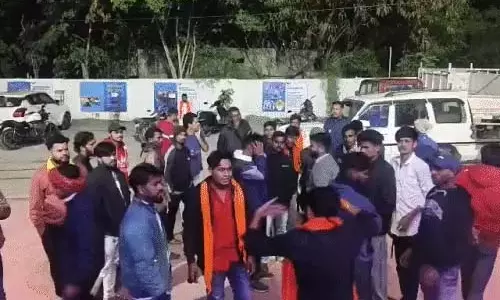 देवी-देवताओं को शैतान बताते है धर्मांतरण के दलाल, 2 अलग जगह जमकर हंगामा