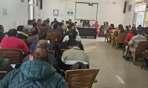 Dharamshala: विकास योजनाओं की गति बढ़ाने पर कमलेश ठाकुर का जोर Dharamshala: विकास योजनाओं की गति बढ़ाने पर कमलेश ठाकुर का जोर