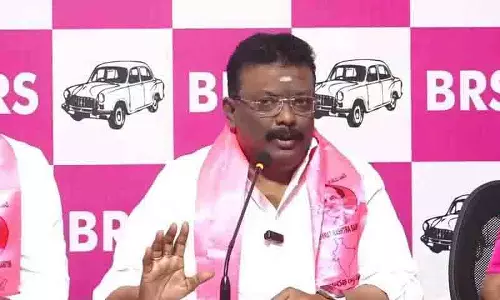 BRS ने विधानसभा परिसर पर प्रतिबंध के आदेश वापस लेने की मांग की BRS ने विधानसभा परिसर पर प्रतिबंध के आदेश वापस लेने की मांग की