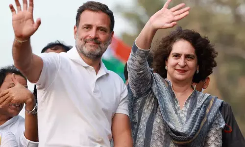 नतीजों से पहले राहुल विदेश में, प्रियंका गांधी वाड्रा का भी पता नहीं, अमित मालवीय ने कसा तंज