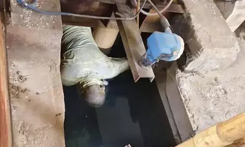 निगम की पानी टंकी से शव बरामद, हड़कंप निगम की पानी टंकी से शव बरामद, हड़कंप