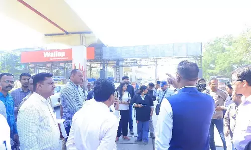 दहिसर टोल प्लाजा को केवल 20 मीटर आगे स्थानांतरित करने से यातायात सुगम हुआ : Transport Minister दहिसर टोल प्लाजा को केवल 20 मीटर आगे स्थानांतरित करने से यातायात सुगम हुआ : Transport Minister