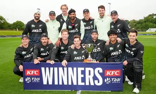 Last T20 : न्यूजीलैंड ने वेस्टइंडीज को हराकर सीरीज जीती Last T20 : न्यूजीलैंड ने वेस्टइंडीज को हराकर सीरीज जीती