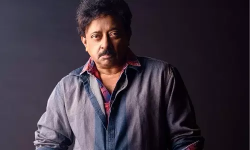 निर्देशक राम गोपाल वर्मा का कहना है कि शिक्षा ख़त्म हो चुकी निर्देशक राम गोपाल वर्मा का कहना है कि शिक्षा ख़त्म हो चुकी