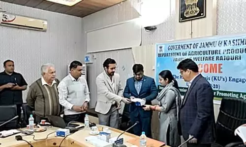 राजौरी के कृषि उद्यमियों को सीएसएस का मिल रहा लाभ, पीओएस और माइक्रो एटीएम वितरित