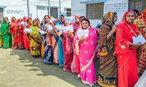 Bihar चुनाव परिणाम 2025: राघोपुर, महुआ से मोकामा और अलीनगर तक Bihar चुनाव परिणाम 2025: राघोपुर, महुआ से मोकामा और अलीनगर तक