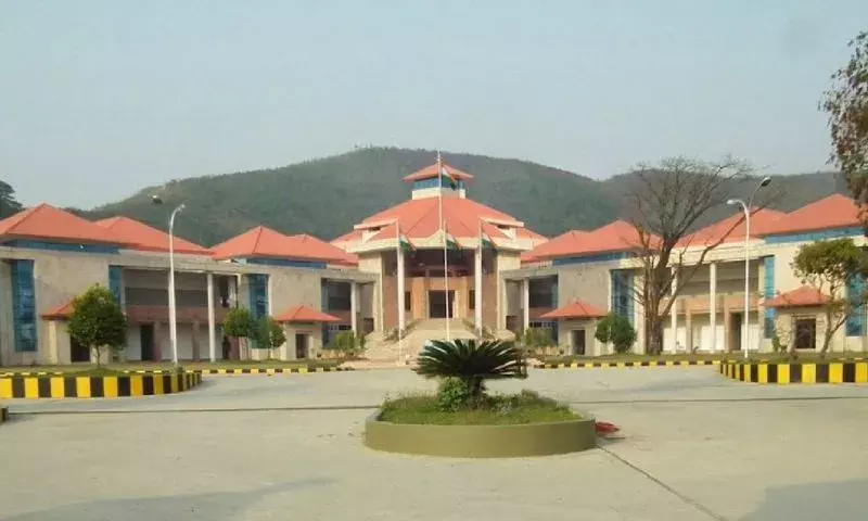 कुकी छात्र संगठन ने मणिपुर के राज्यपाल से दो ZEO बहाली की मांग की कुकी छात्र संगठन ने मणिपुर के राज्यपाल से दो ZEO बहाली की मांग की