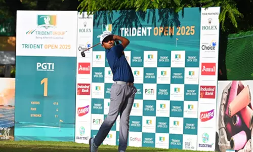 Trident Open: किशोर मनोज एस ने तीसरे राउंड में 67 के स्कोर के साथ बढ़त बनाई Trident Open: किशोर मनोज एस ने तीसरे राउंड में 67 के स्कोर के साथ बढ़त बनाई