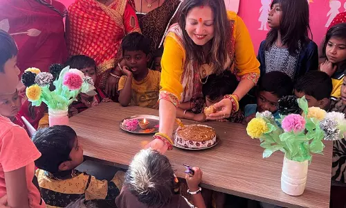 “प्रोजेक्ट आओ बांटे खुशियां” से बच्चों के चेहरों पर मुस्कान “प्रोजेक्ट आओ बांटे खुशियां” से बच्चों के चेहरों पर मुस्कान