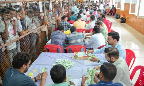 बिहार चुनाव: चुनाव आयोग ने मतगणना की तैयारियों को अंतिम रूप दिया