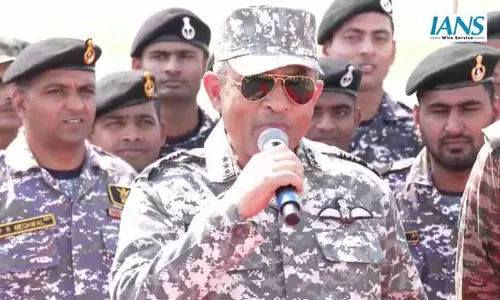 युद्ध अभ्यास का समापन, सेना, नौसेना, वायु सेना के साथ कोस्ट गार्ड और BSF ने भी लिया हिस्सा युद्ध अभ्यास का समापन, सेना, नौसेना, वायु सेना के साथ कोस्ट गार्ड और BSF ने भी लिया हिस्सा