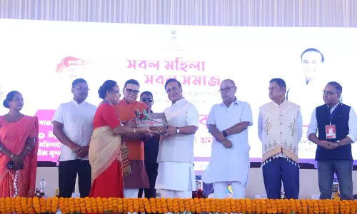 CM सरमा ने महिला उद्यमिता अभियान के तहत 36,834 स्वयं सहायता समूहों को चेक वितरित किए