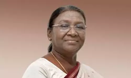 द्रौपदी मुर्मू राजकीय दौरे के बाद दिल्ली लौटीं द्रौपदी मुर्मू राजकीय दौरे के बाद दिल्ली लौटीं