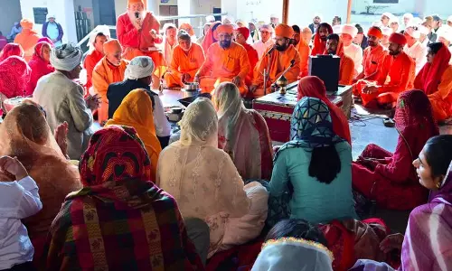 Hisar: गुरु जम्भेश्वर मेले का आयोजन, श्रद्धालुओं की भीड़