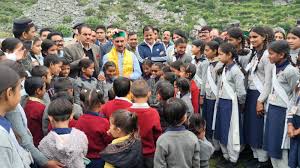 Shimla: सरकार ग्रामीण छात्रों को गुणवत्तापूर्ण शिक्षा प्रदान करने के लिए प्रतिबद्ध