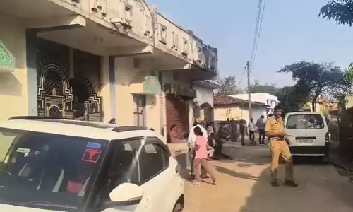 डकैतों ने लिया सौम्या चौरसिया का नाम, कोरबा वारदात पर बिग अपडेट डकैतों ने लिया सौम्या चौरसिया का नाम, कोरबा वारदात पर बिग अपडेट