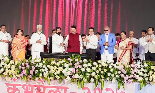 CM ने सिंहस्थ कुंभ 2026-28 से पहले नासिक में ₹5,758 करोड़ की विकास परियोजनाएं शुरू कीं CM ने सिंहस्थ कुंभ 2026-28 से पहले नासिक में ₹5,758 करोड़ की विकास परियोजनाएं शुरू कीं