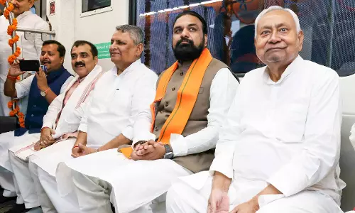 Bihar poll results: शुरुआती रुझानों में एनडीए ने 122 का जादुई आंकड़ा पार किया Bihar poll results: शुरुआती रुझानों में एनडीए ने 122 का जादुई आंकड़ा पार किया