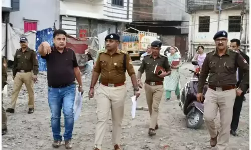 Haldwani: एसएसपी ने निर्माणाधीन पुलिस भवनों का स्थलीय निरीक्षण किया Haldwani: एसएसपी ने निर्माणाधीन पुलिस भवनों का स्थलीय निरीक्षण किया
