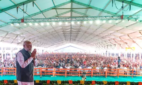 Bihar चुनाव नतीजों में एनडीए की बढ़त, महागठबंधन को झटका