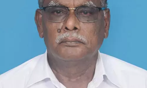 Tamil Nadu के लोक कलाकार टी. लक्ष्मीपति को नागे गौड़ा राष्ट्रीय पुरस्कार मिला Tamil Nadu के लोक कलाकार टी. लक्ष्मीपति को नागे गौड़ा राष्ट्रीय पुरस्कार मिला