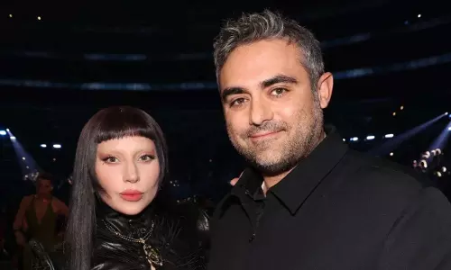 Lady Gaga और माइकल पोलांस्की ने बच्चों के लिए अपनी शादी की योजना और उत्साह साझा किया Lady Gaga और माइकल पोलांस्की ने बच्चों के लिए अपनी शादी की योजना और उत्साह साझा किया