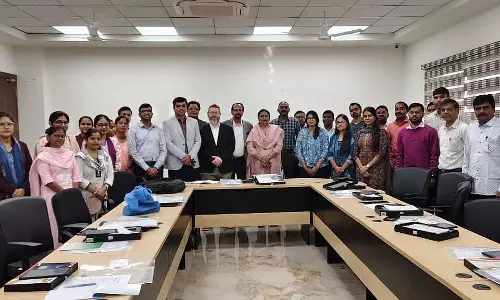 Nashik : एकलव्य स्कूल एआई-आधारित शिक्षण कार्यक्रम का संचालन करेंगे Nashik : एकलव्य स्कूल एआई-आधारित शिक्षण कार्यक्रम का संचालन करेंगे