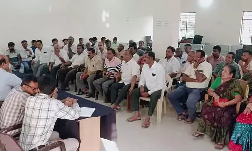 Karnataka : निवासियों ने नुकसान के लिए मुआवजे की मांग की