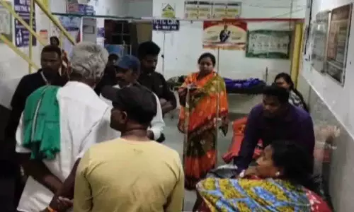 Ganjam गांव में संदिग्ध खाद्य विषाक्तता से 11 लोग बीमार Ganjam गांव में संदिग्ध खाद्य विषाक्तता से 11 लोग बीमार