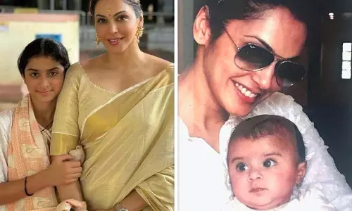 बेटी रियाना की परवरिश पर Isha Koppikar बेटी रियाना की परवरिश पर Isha Koppikar