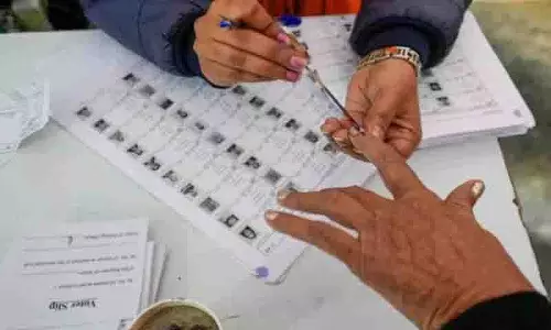 जुबली हिल्स: निर्दलीय उम्मीदवारों ने वोटों की संख्या में किया खास प्रदर्शन जुबली हिल्स: निर्दलीय उम्मीदवारों ने वोटों की संख्या में किया खास प्रदर्शन