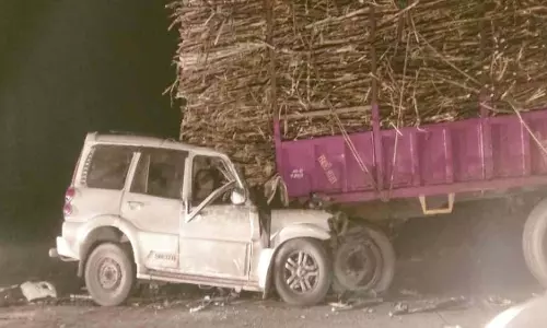 गन्ने से भरे ट्रैक्टर में जा घुसी स्कॉर्पियो, कोरबा के दो मजदूरों की मौत