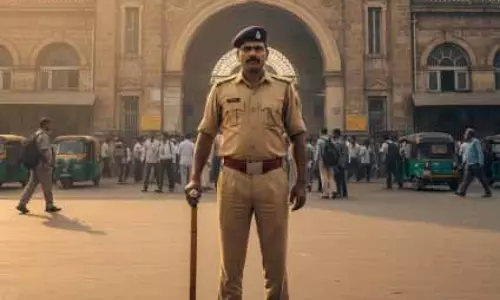 सदमे में आई मां ने इशारों से बताई पहचान, पुलिस ने कराया परिवार का मिलान सदमे में आई मां ने इशारों से बताई पहचान, पुलिस ने कराया परिवार का मिलान