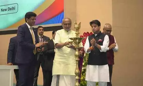 हम टेलीग्राफ से डिजिटल युग तक भारत की यात्रा का जश्न मना रहे हैं: सीपी राधाकृष्णन हम टेलीग्राफ से डिजिटल युग तक भारत की यात्रा का जश्न मना रहे हैं: सीपी राधाकृष्णन